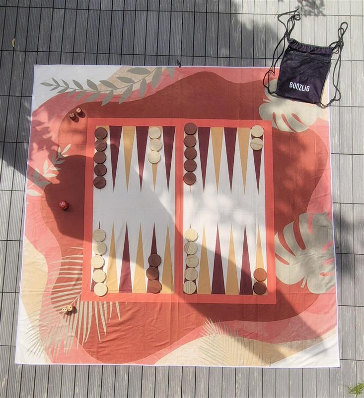 Spieltuch-Set "Backgammon, Dame und Schach" aus ca. 50 recycelten PET-Flaschen